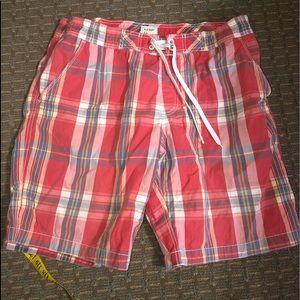 Men’s old navy red checkered swim trunks size L